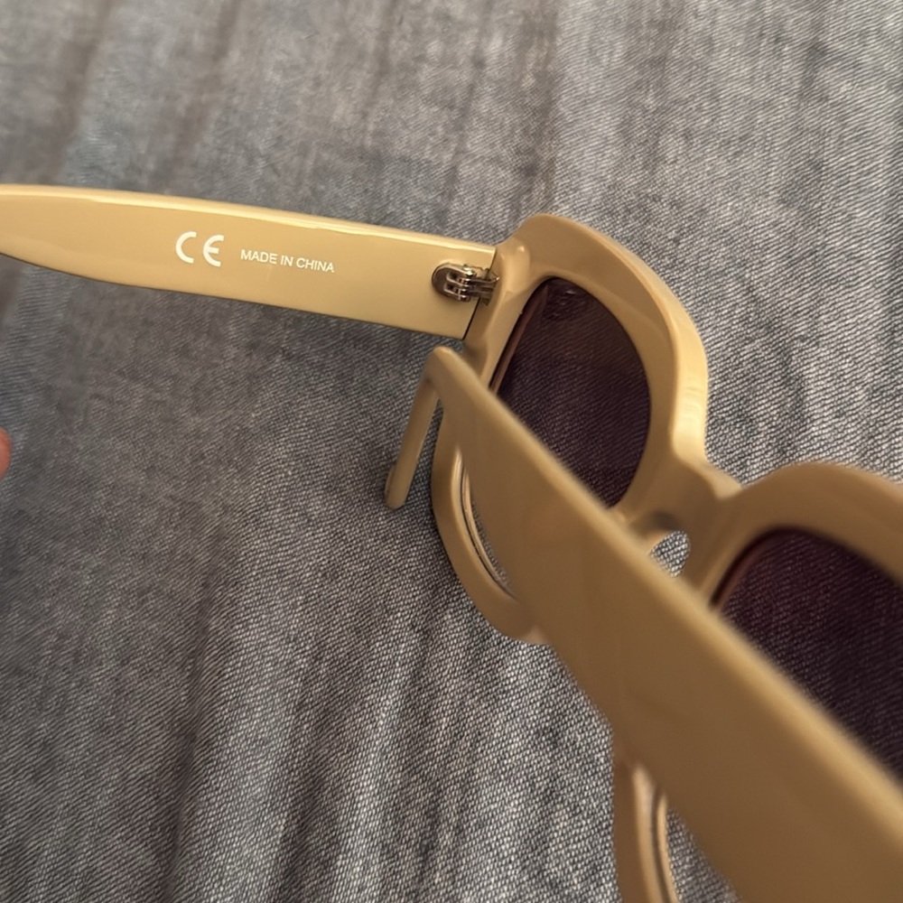 J. Crew Oversized Sunglasses AV879 - Picture 9 of 9